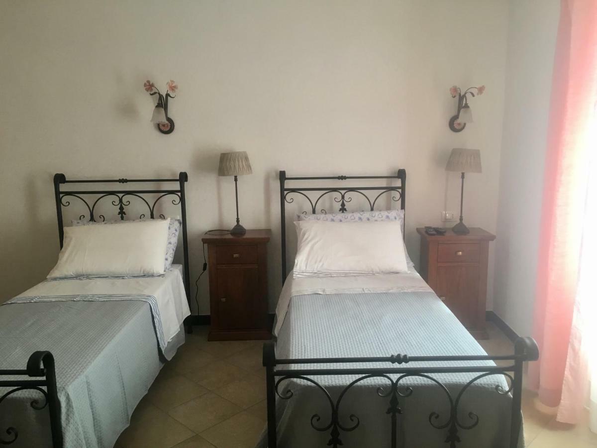 Agriturismo La Ferriera Пиньйоне Экстерьер фото